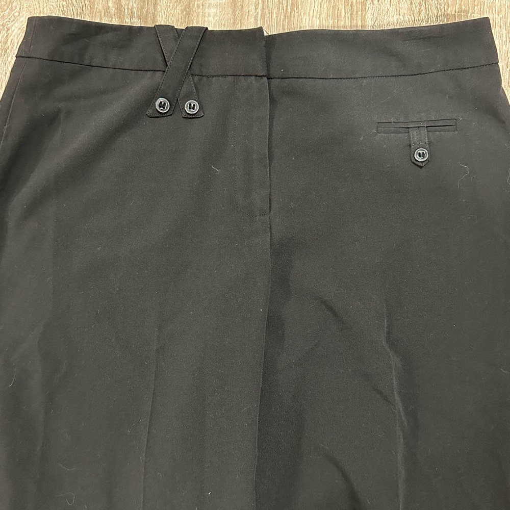Black crop dress pant size 10 by Larry Levine